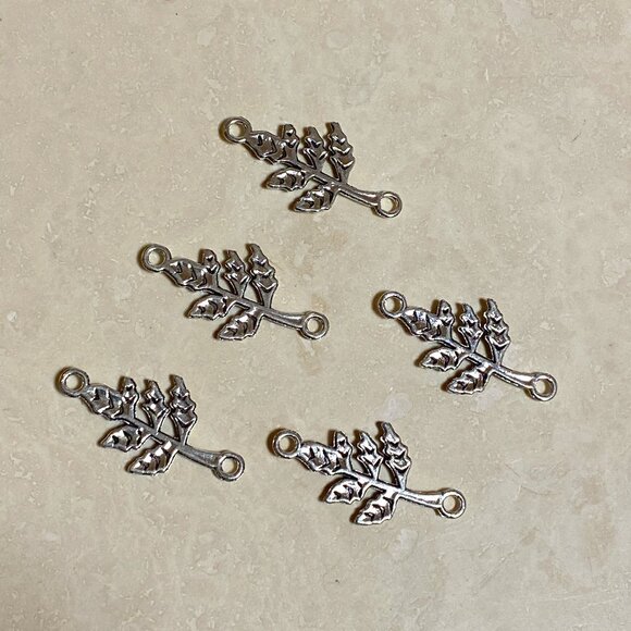 3/10$, Branch Leaf Silver Color Connector for Jewelry Making, DIY Projects - Picture 1 of 5